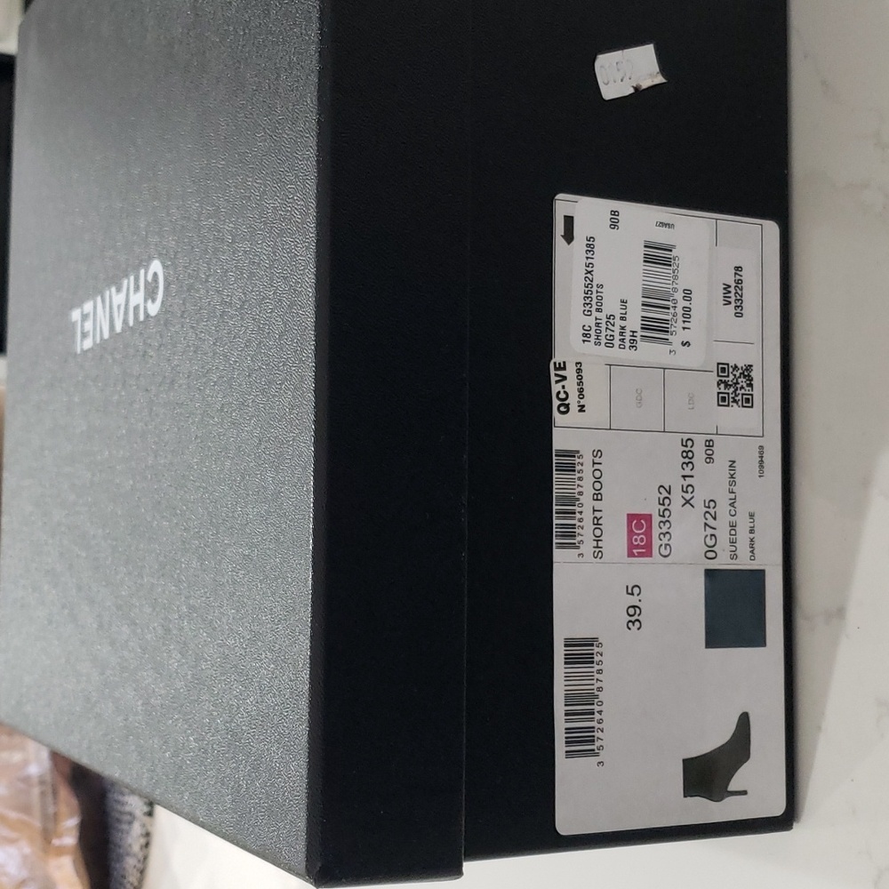 Chanel boot box